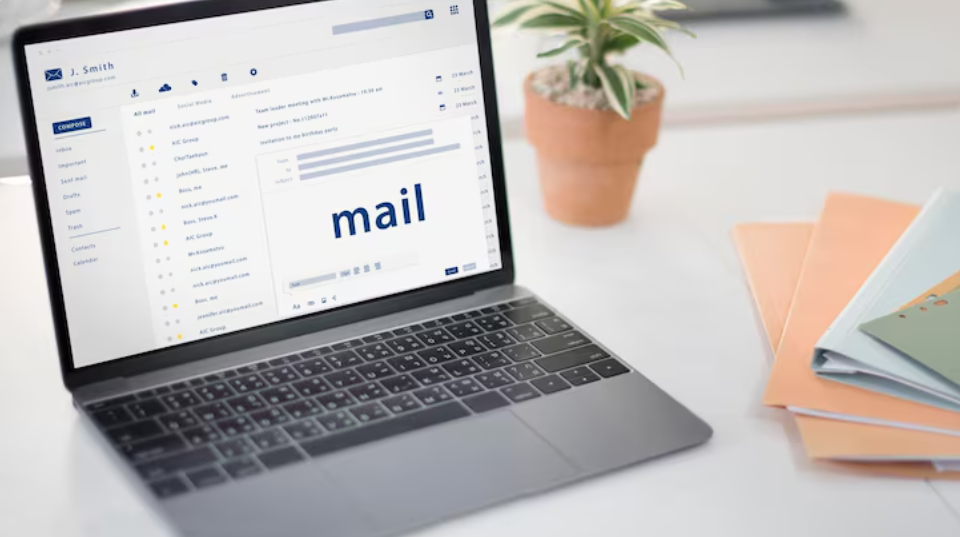 email hosting 
